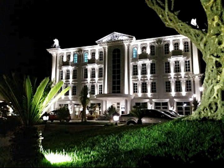 Hotel Britania Kamez Exterior foto